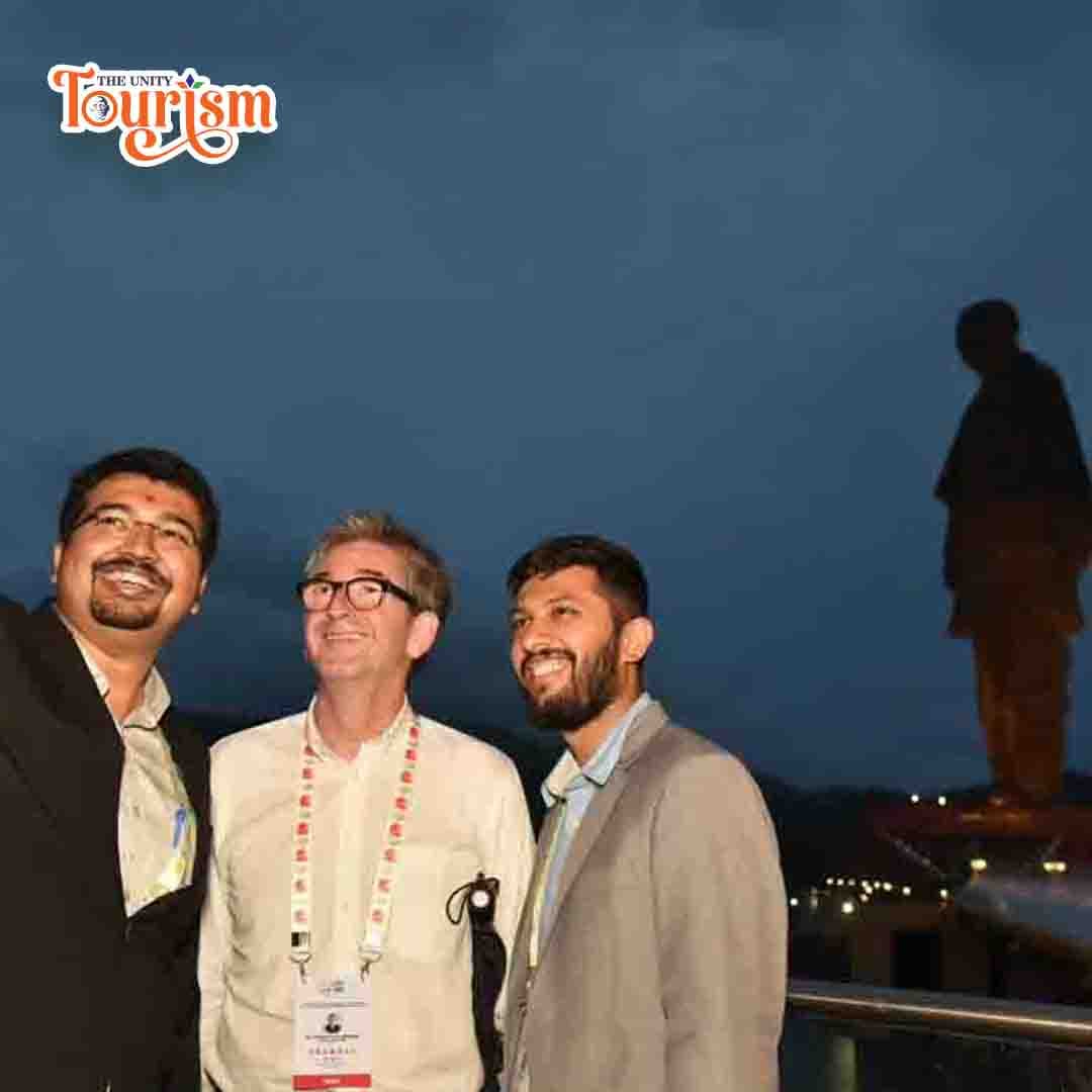 Tourists enjoying night view and taking selfie near Statue of Unity – The Unity Tourism